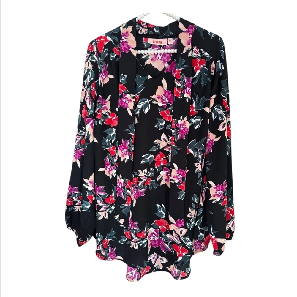 EVRI Women's Floral Black Top